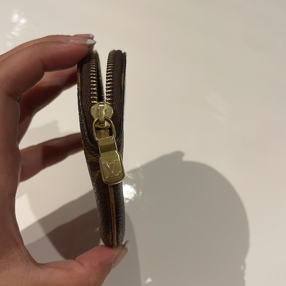 Authentic Louis Vuitton- LV Monogram Coin Pouch - Picture 4 of 8